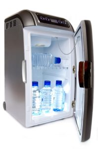 car-accessories-travel-cooler-and-warmer